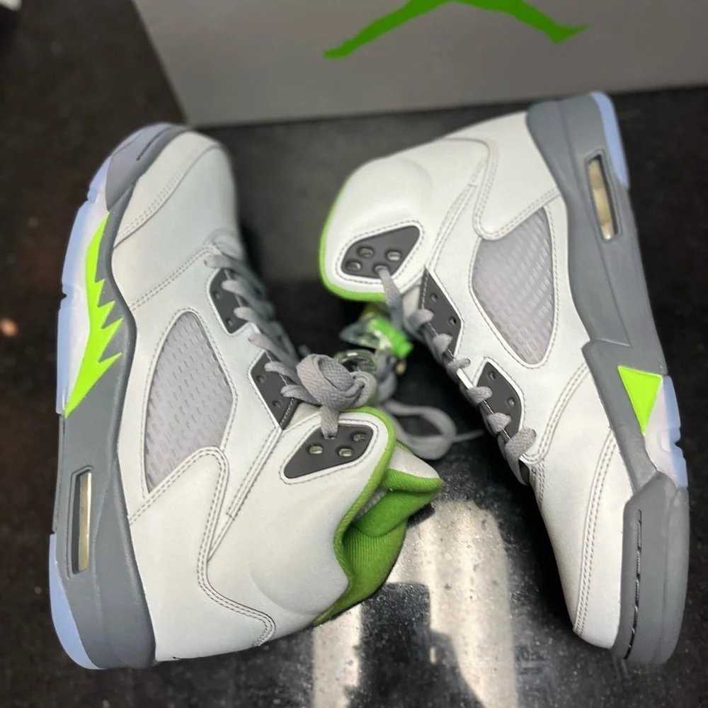 JORDAN 5 RETRO 'GREEN BEAN' 2022